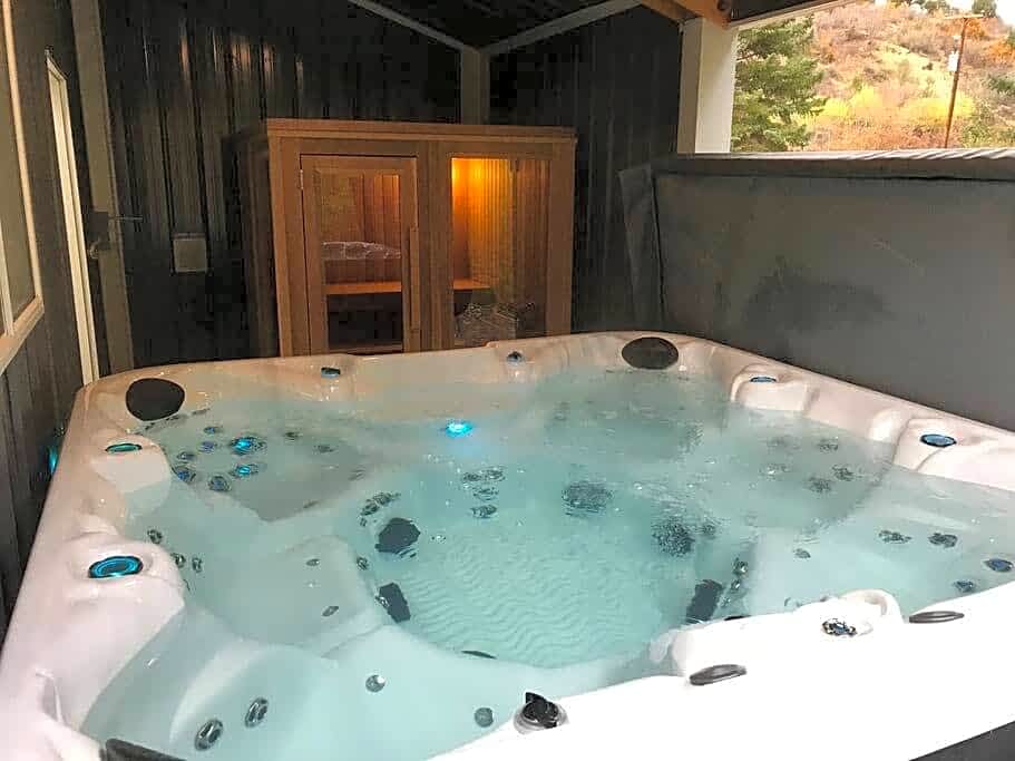 Mirror Lake Retreat