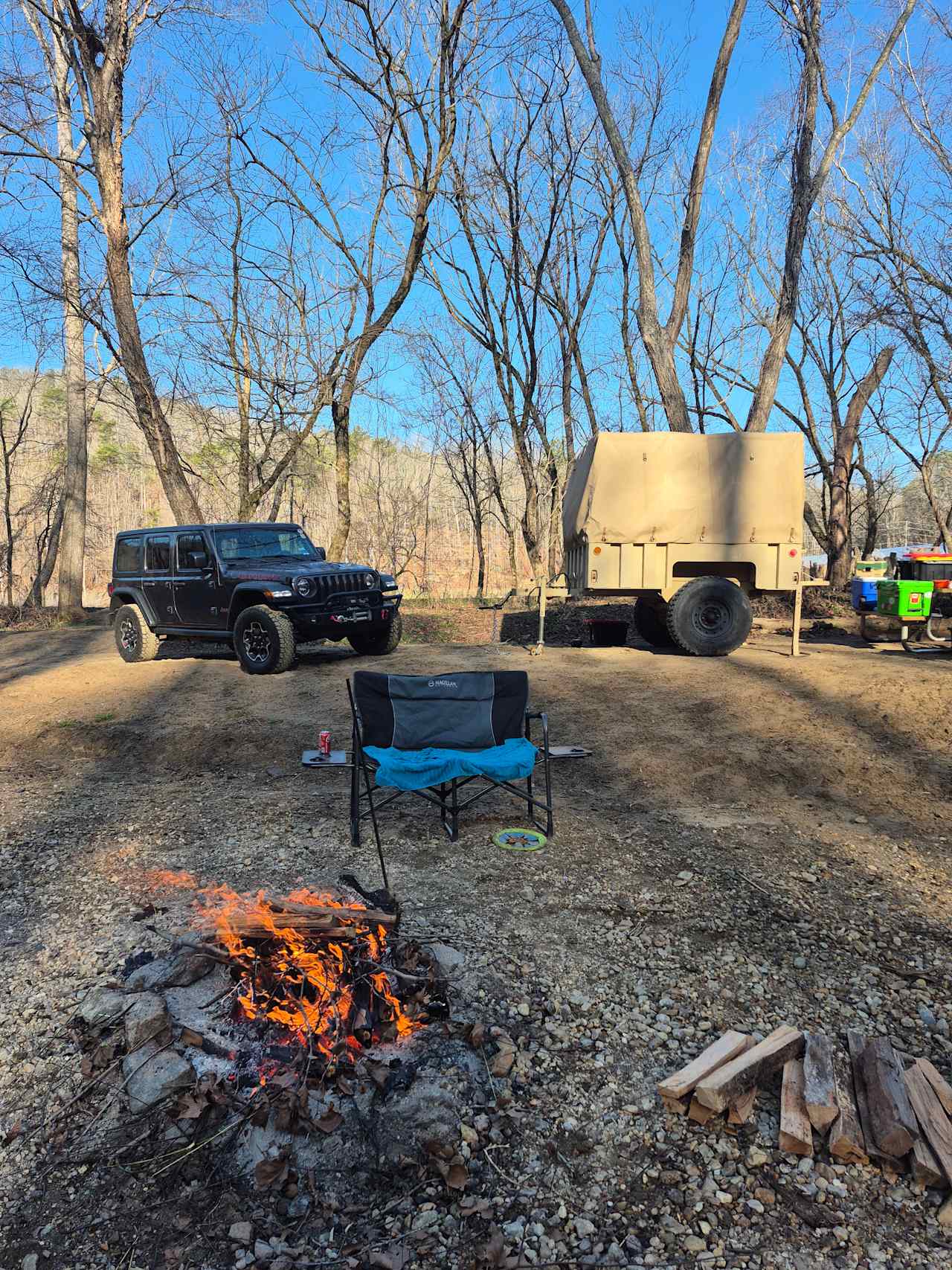 Broken Oak Riverside Getaway