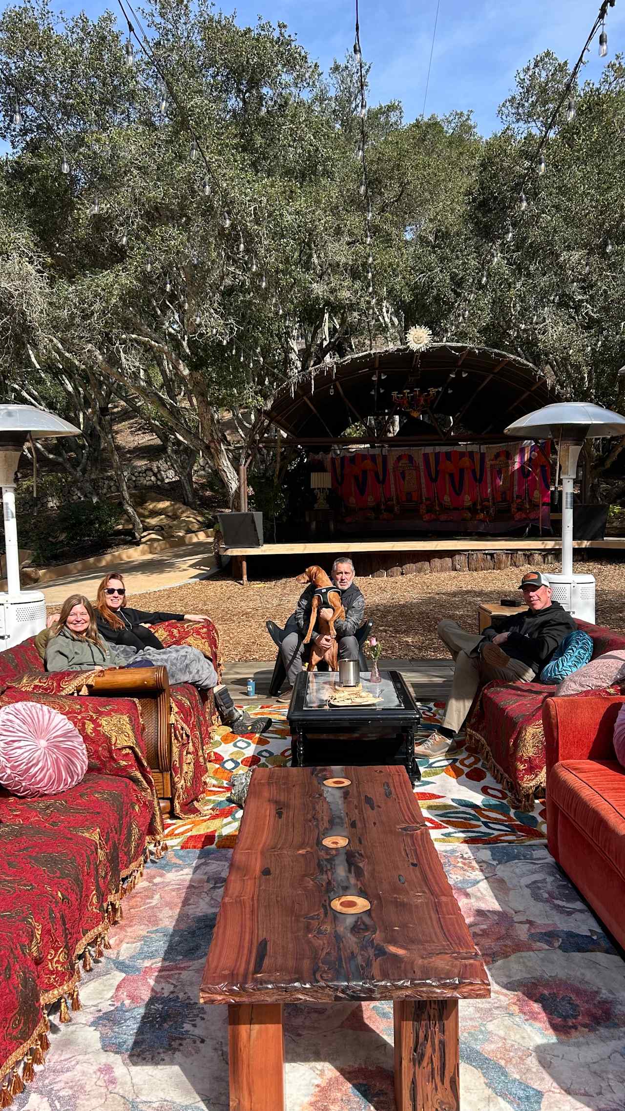 Lounge at valentines 