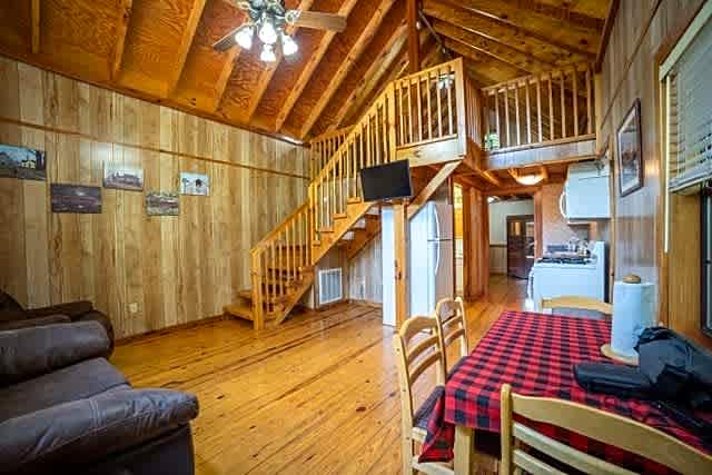 Sleeper Cabin - 4 person