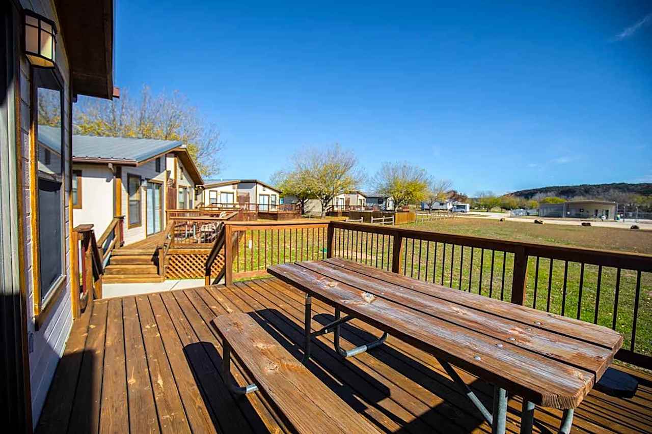 1 BR 4 Person Pool Cabin