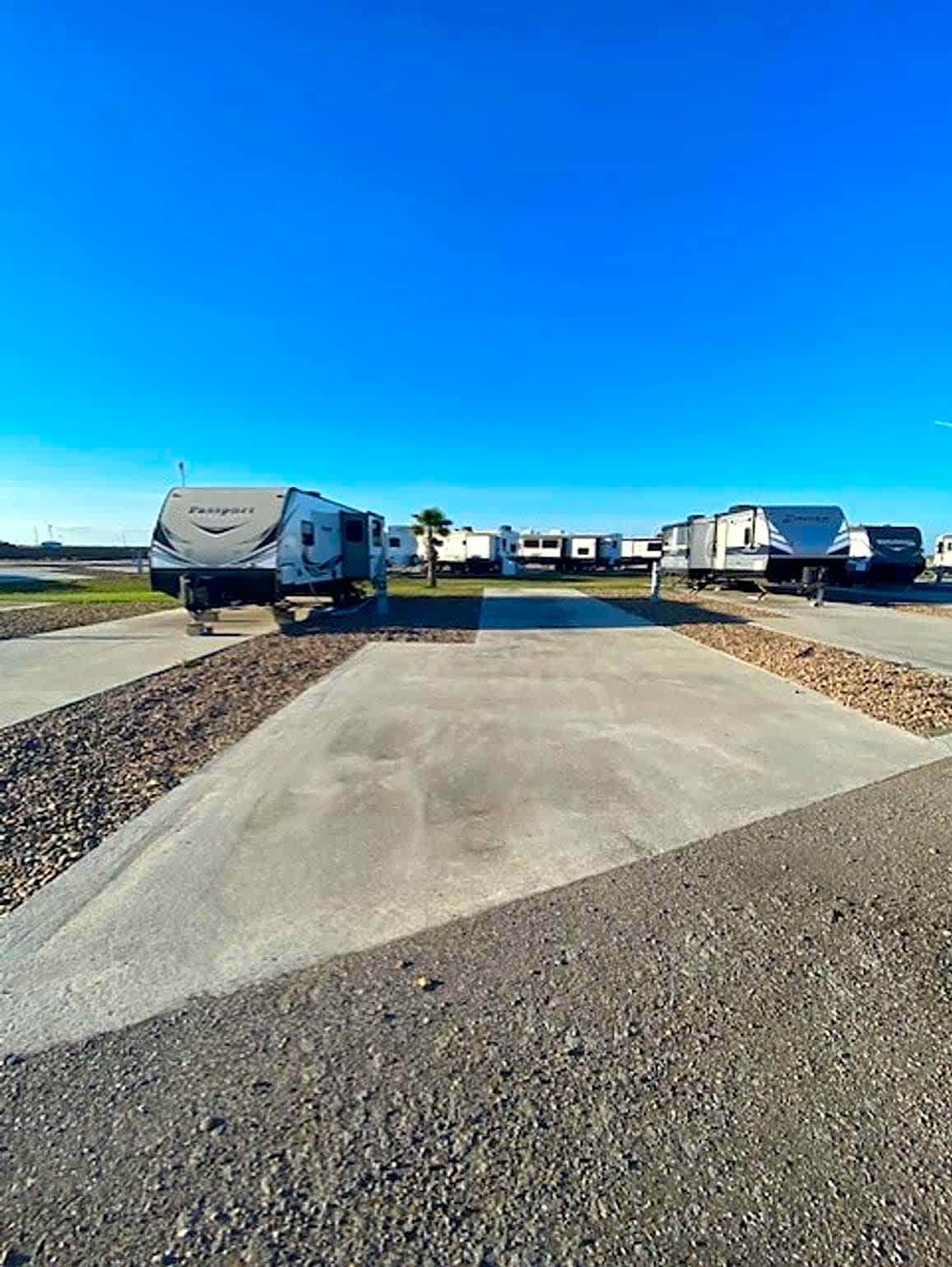 65 foot 20/30/50 Amp Full Hookups RV Site