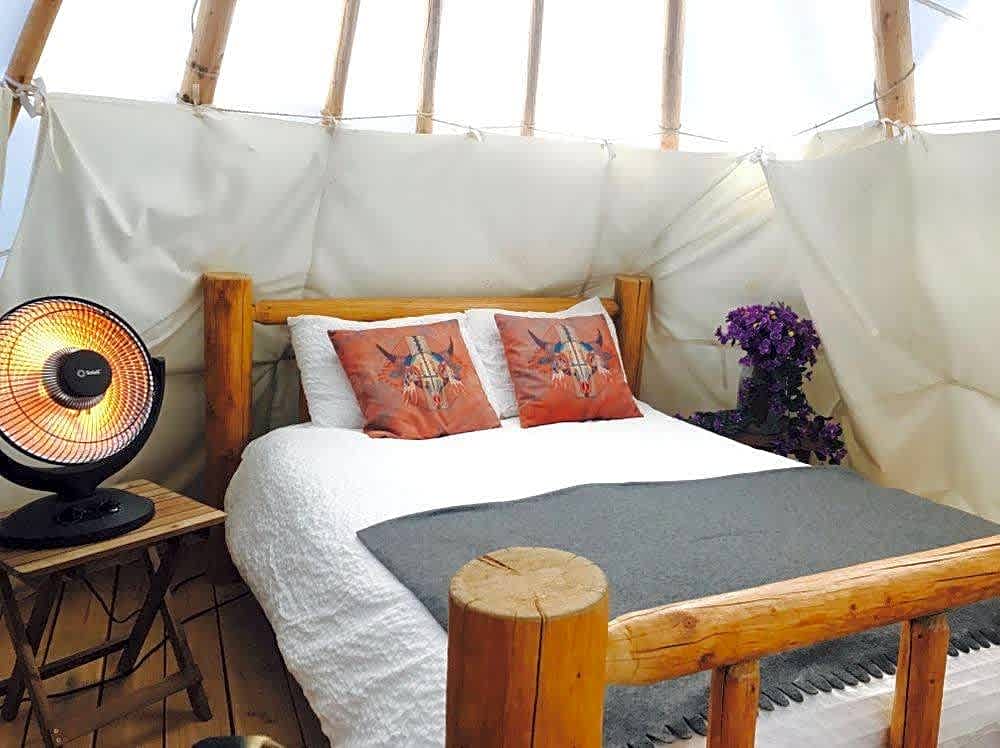 Horse Tipi