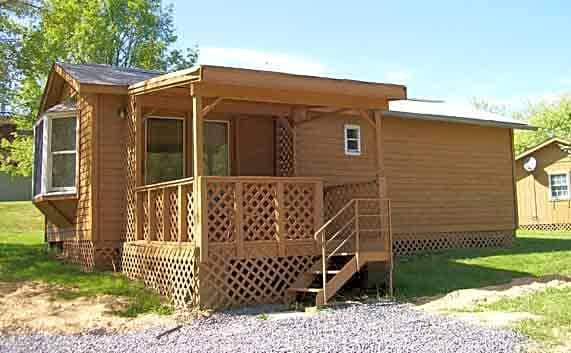 Daily Medium Cabin