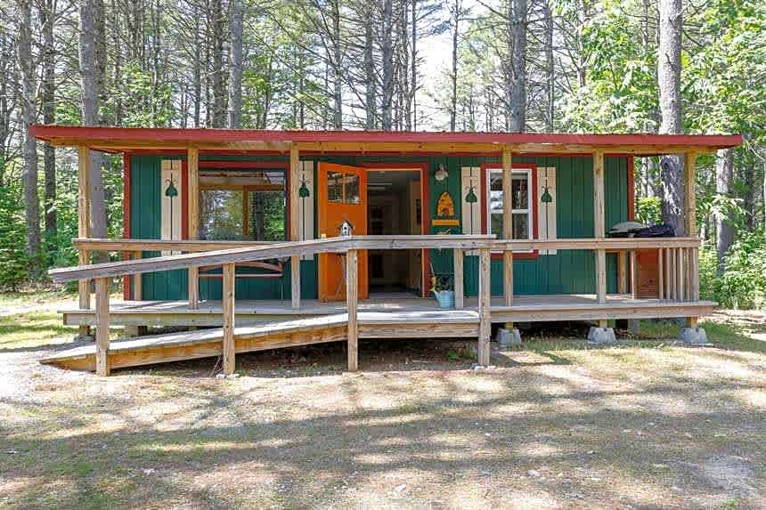 Honey Bee Bunk House
