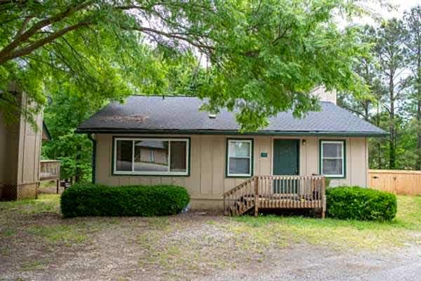 2 Bedroom 1 Bath Cabin