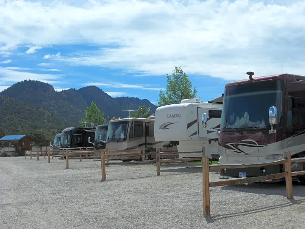 Premium Pull-Thru RV Sites