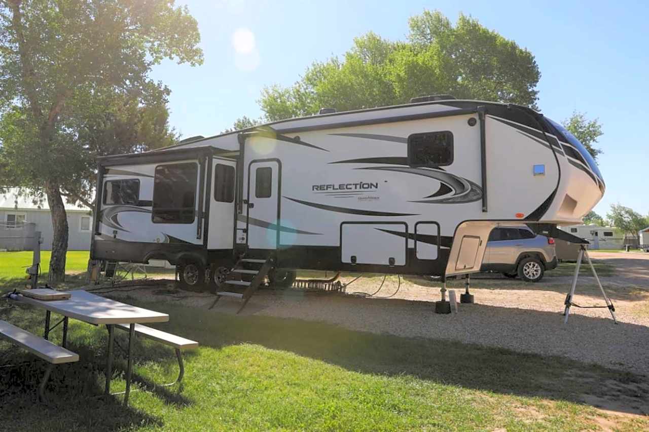 Smaller RV Site - Off River