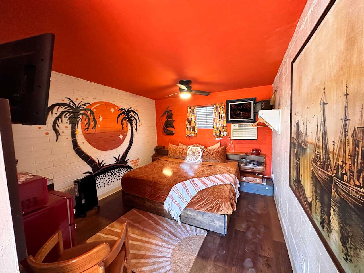 El Pais Motel & Campgrounds