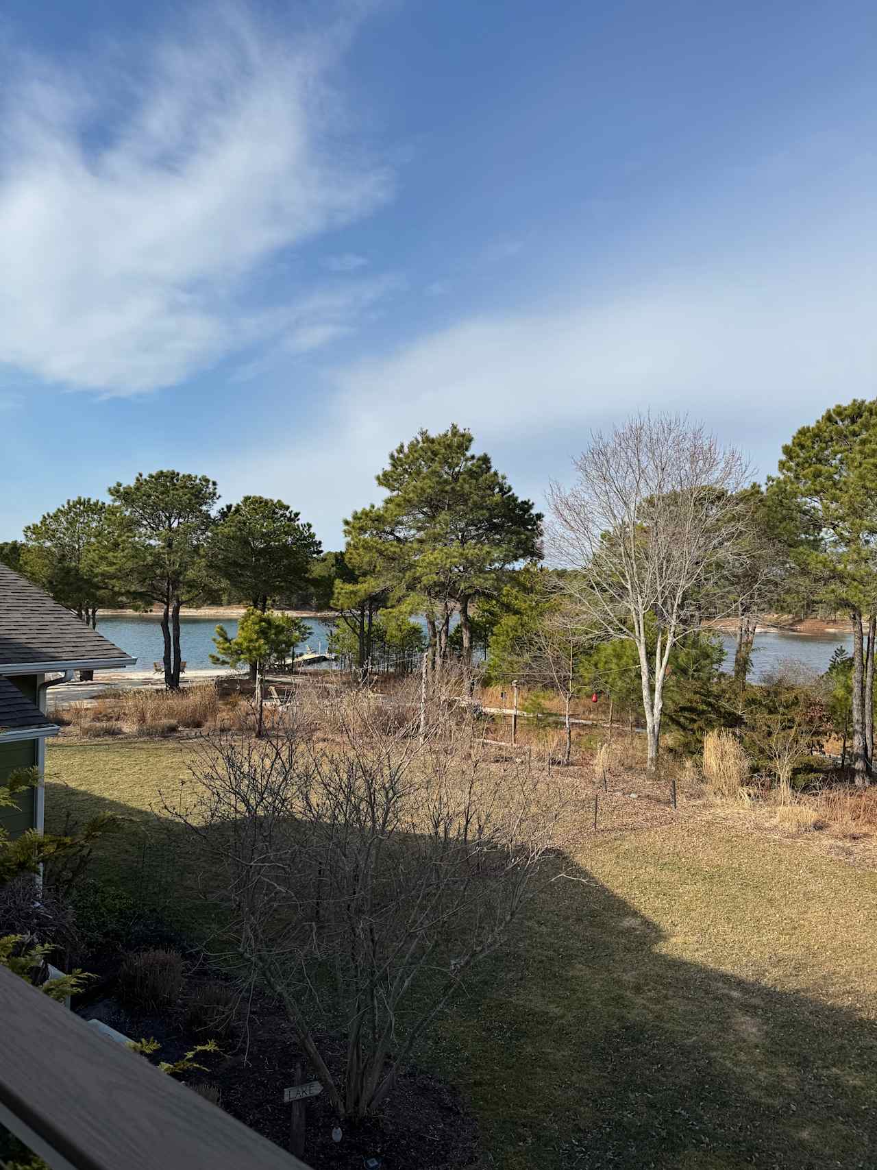 Secluded Lakeside Haven @ the Shore