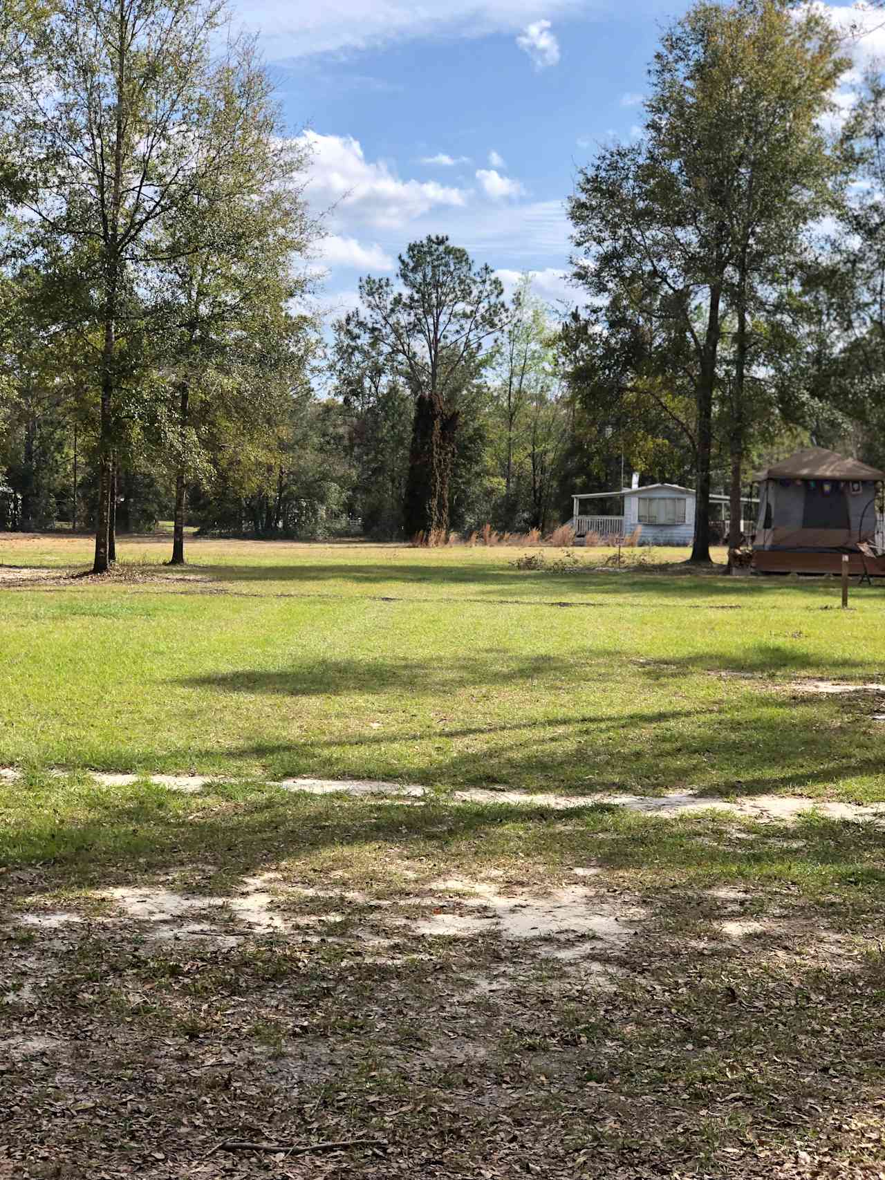 Two Larks Camp & RV