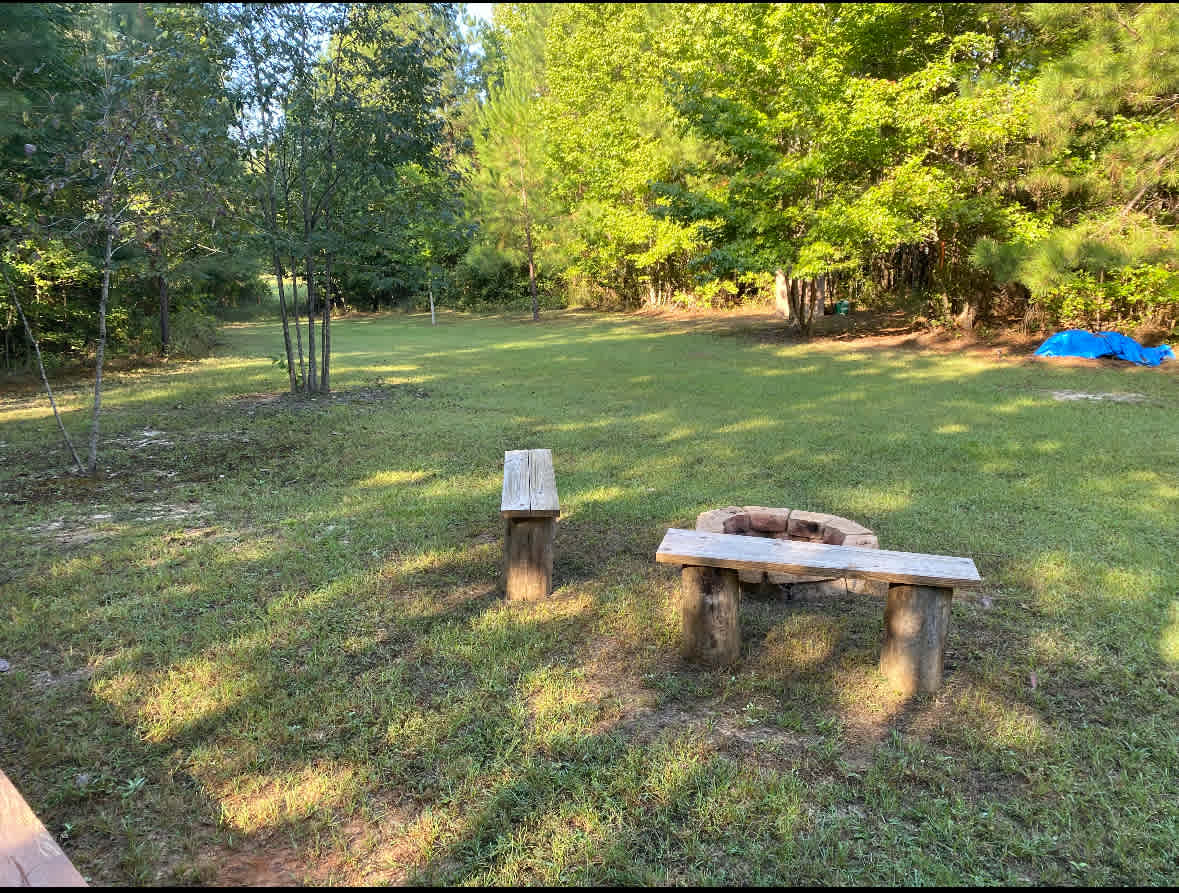 Pine And Oak Campsite