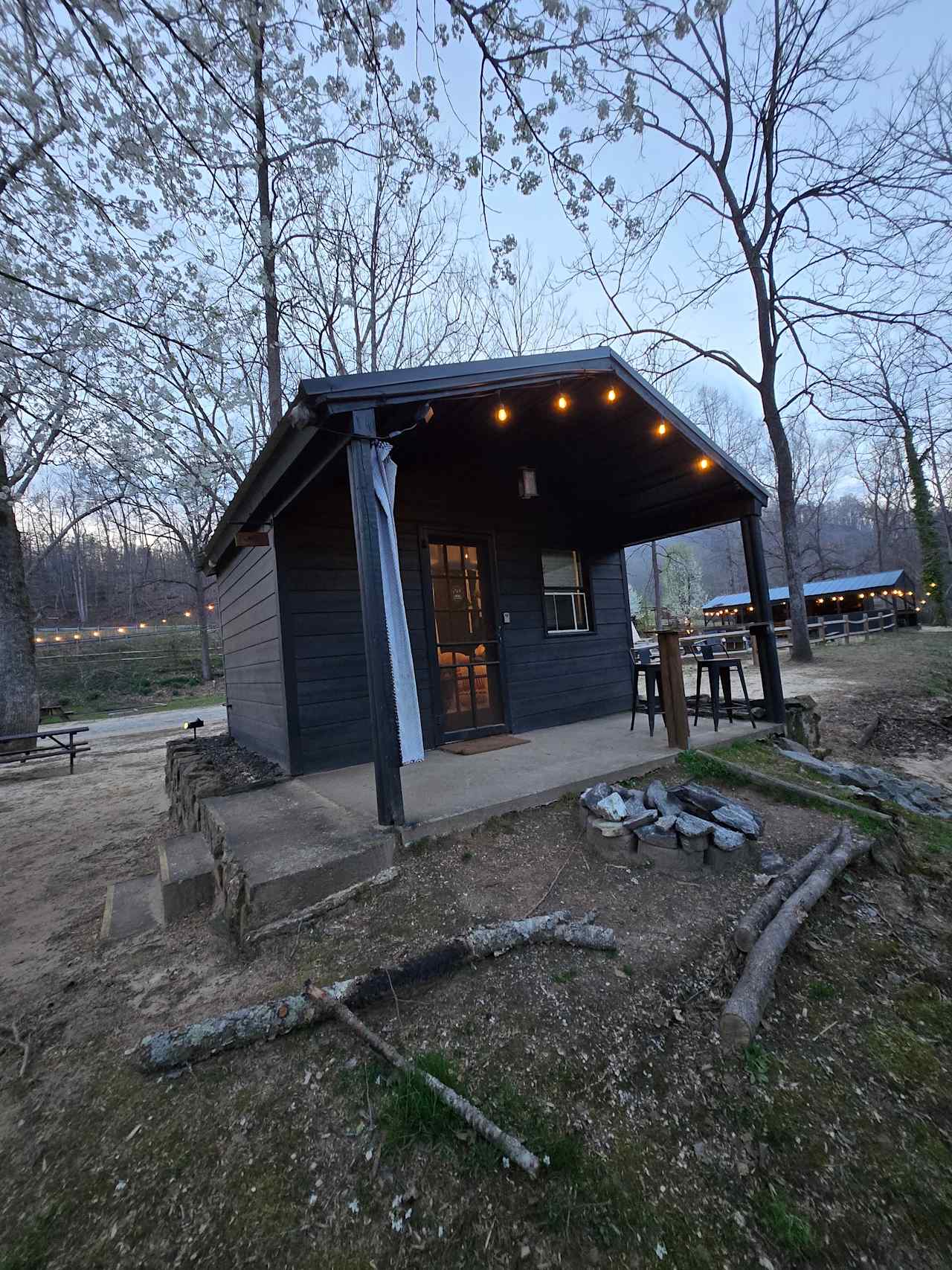 Gold River / camp + cabins