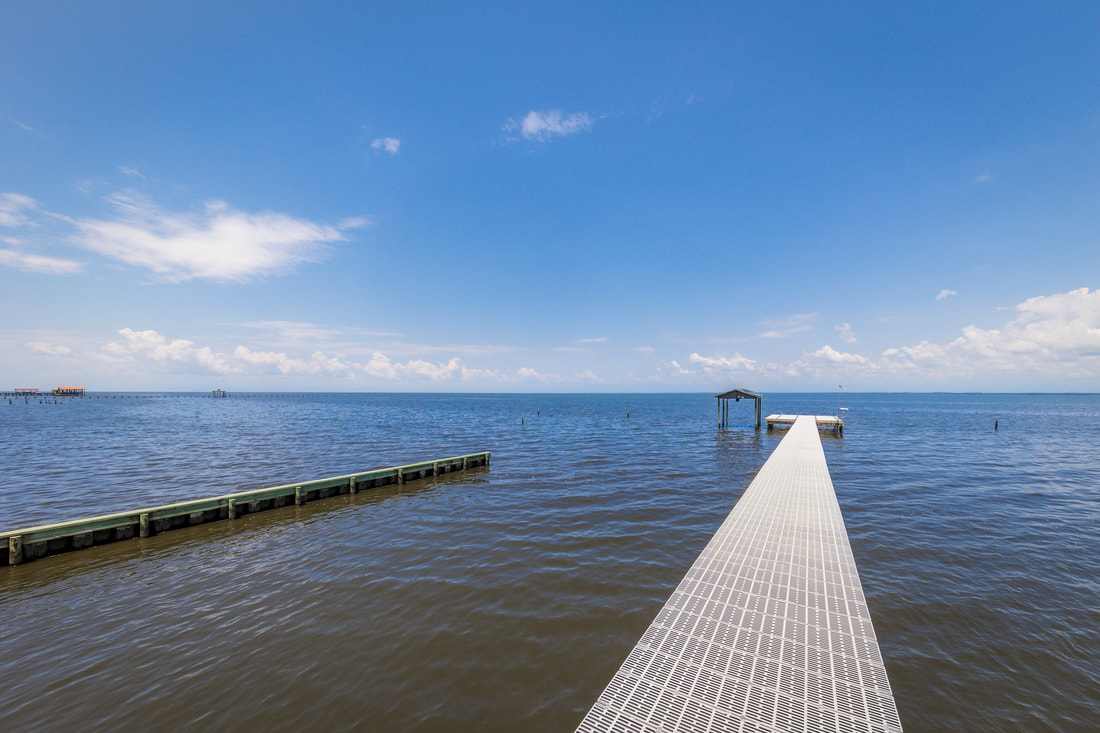 Bay Breeze RV on the Bay