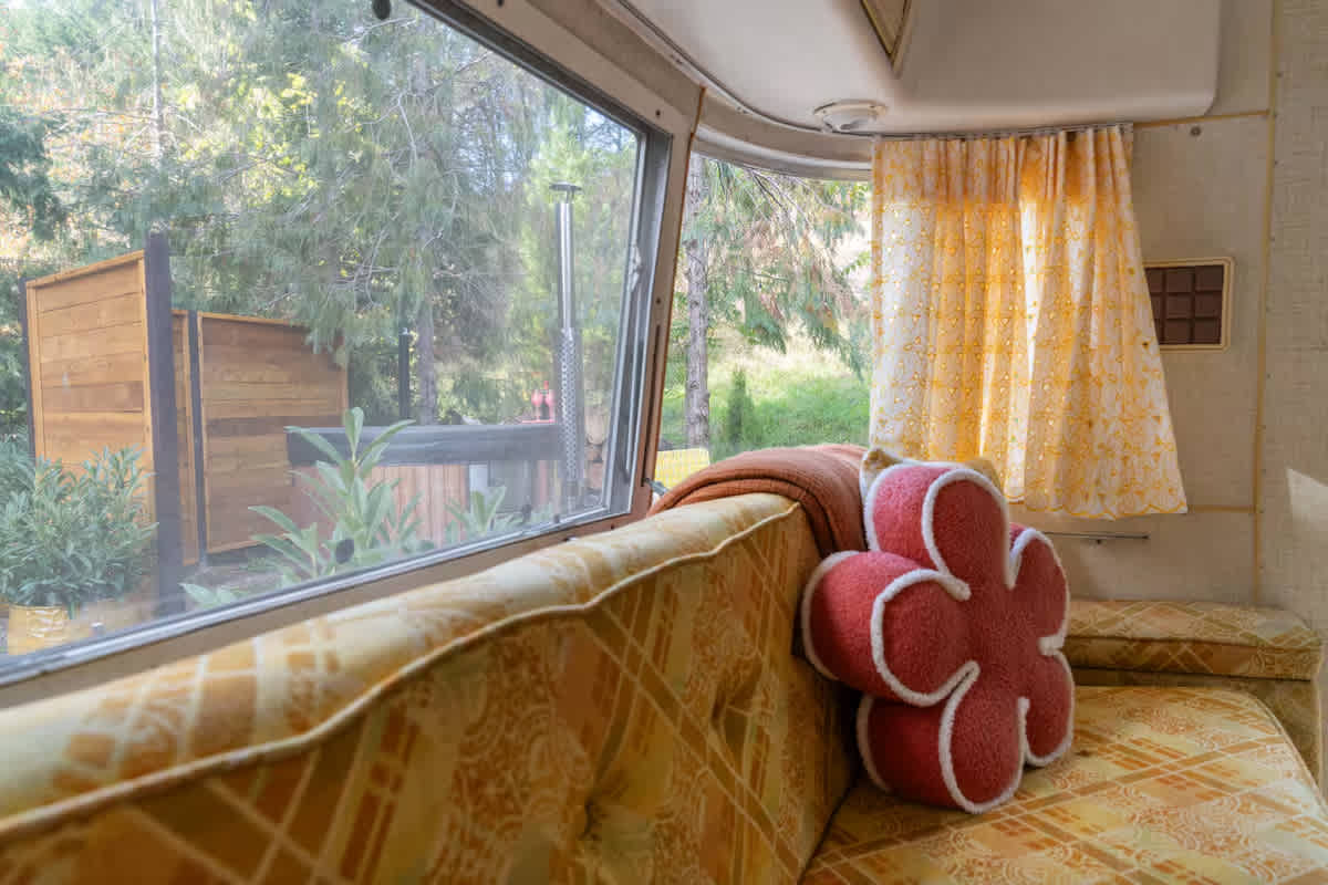 Camp Daisy - Sequim's Airstream