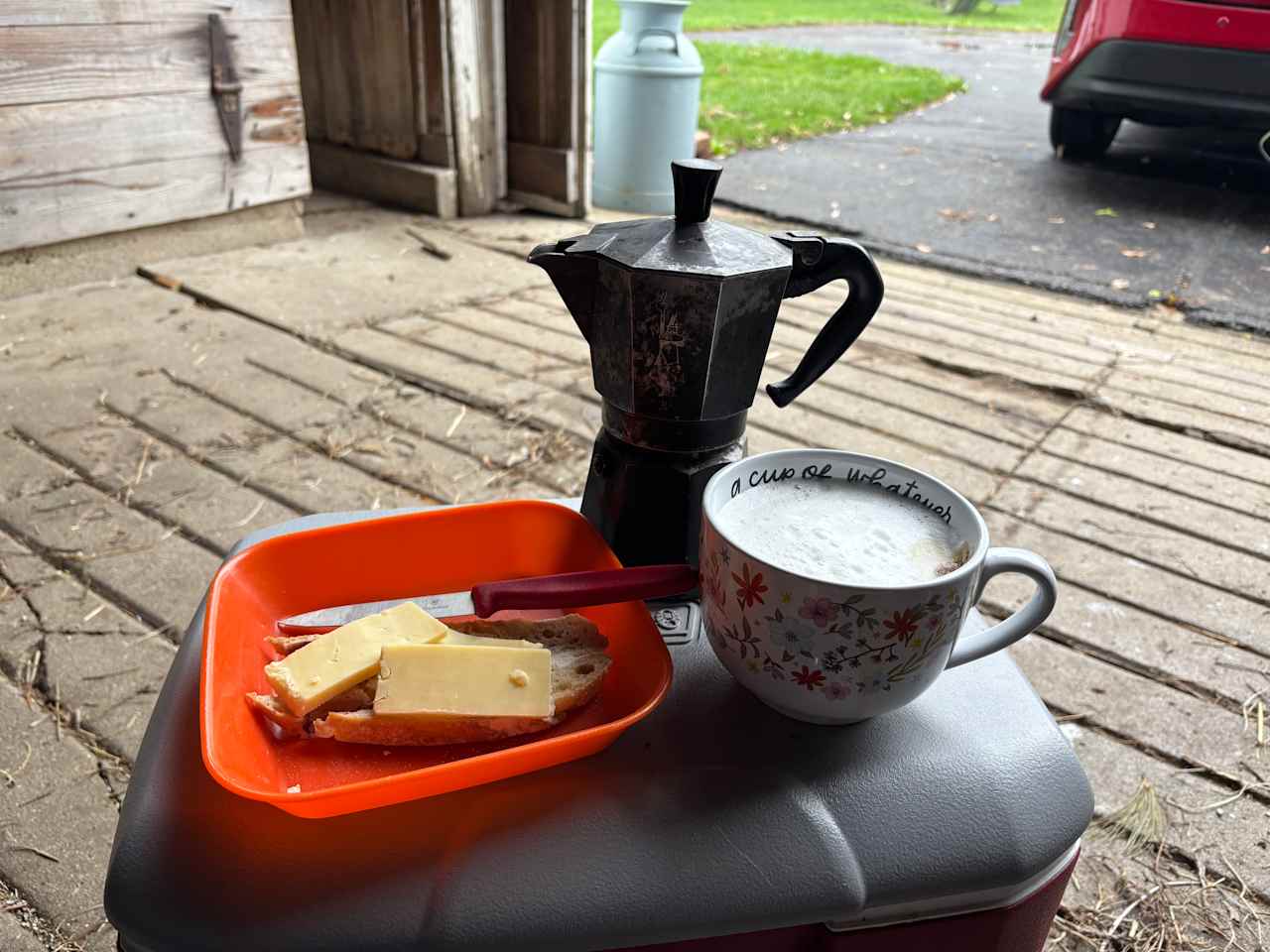 Breakfast in the barn!