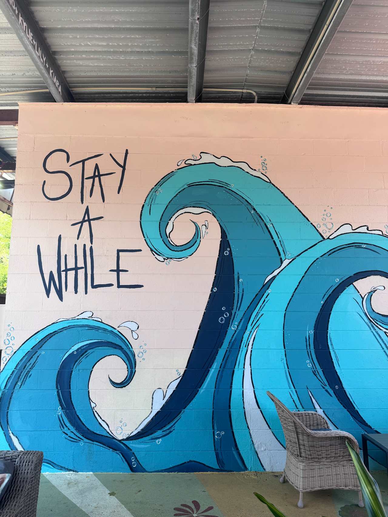 Cute neighborhood gathering place in Fort Walton downtown