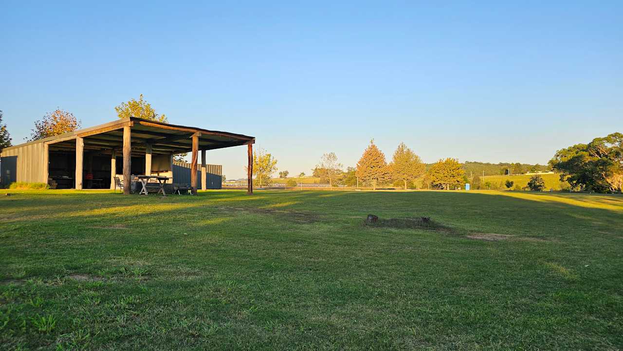 Camp on Hunter (Elderslie)