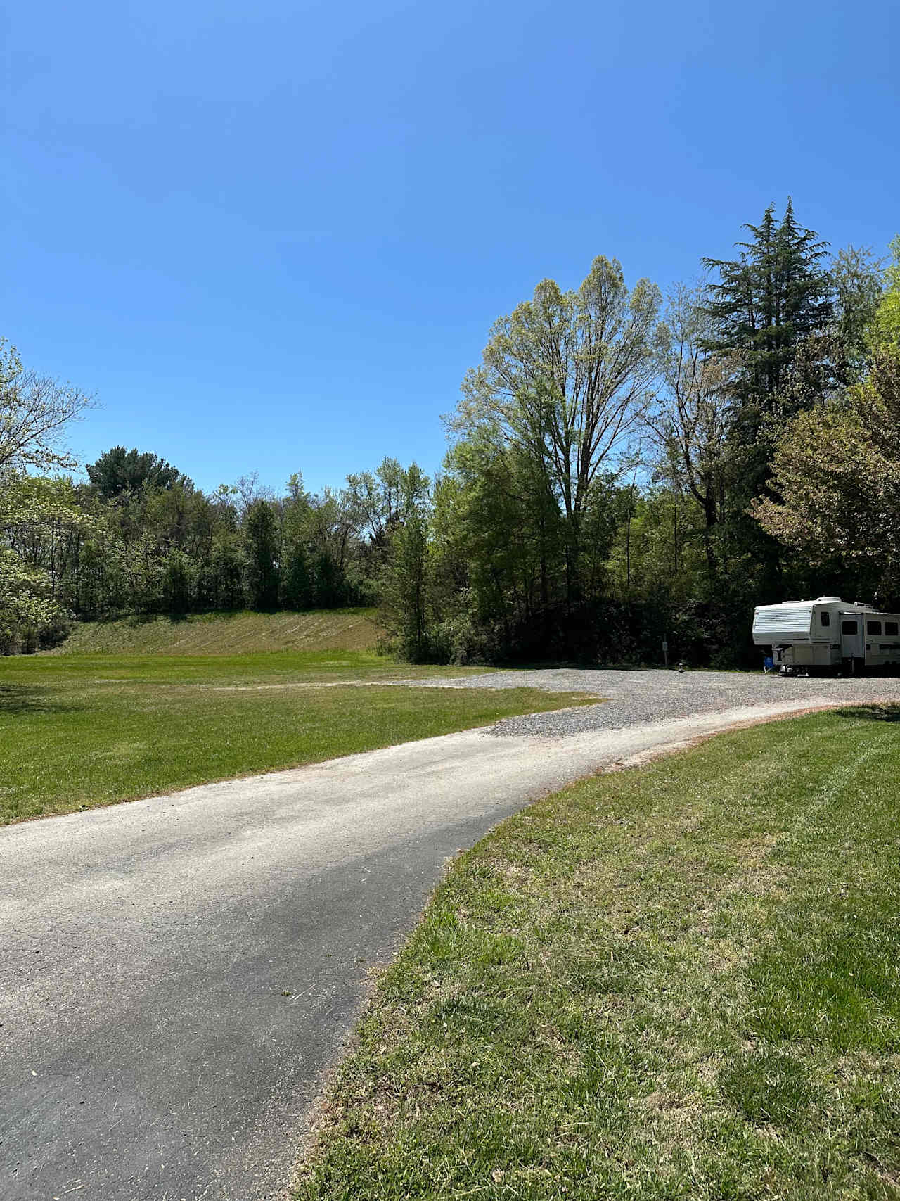 Campsites By Mayberry Inn