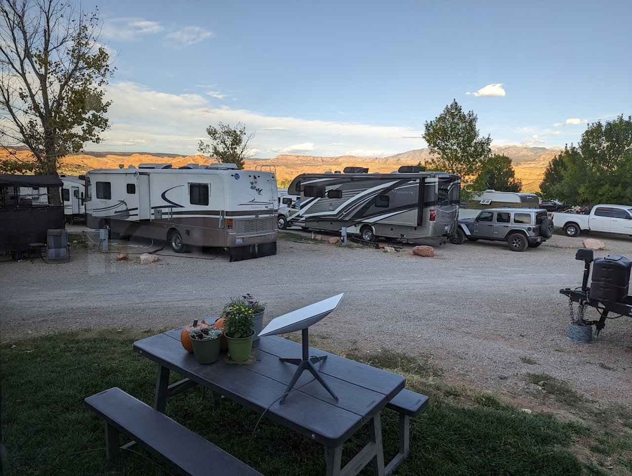 Spanish Trail RV Park-Campground
