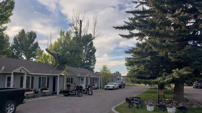 RIverside Motel, Cabins, and RV Park