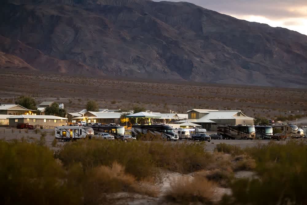 Stovepipe Wells Village