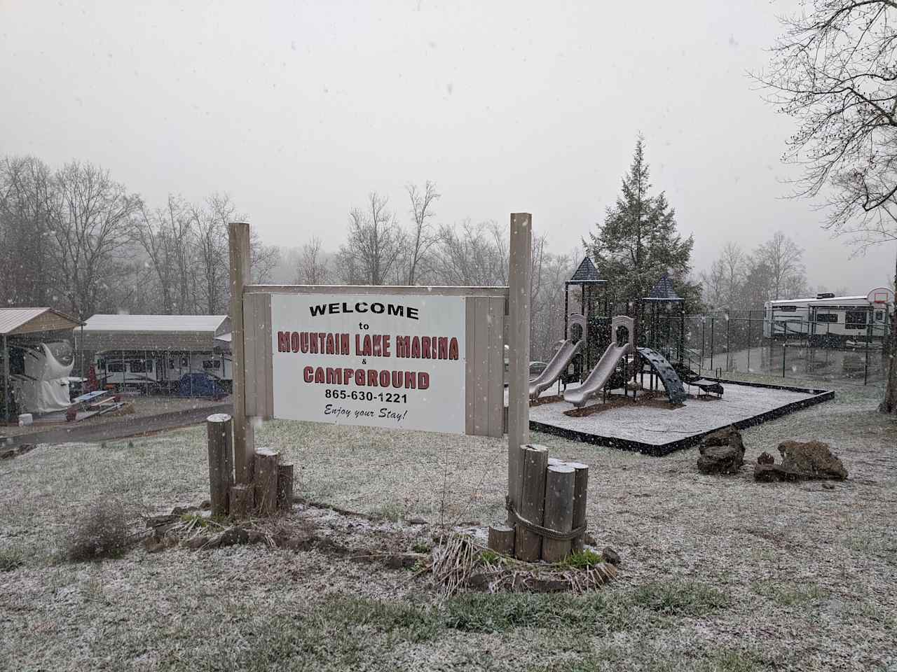 Mountain Lake Marina & Campground