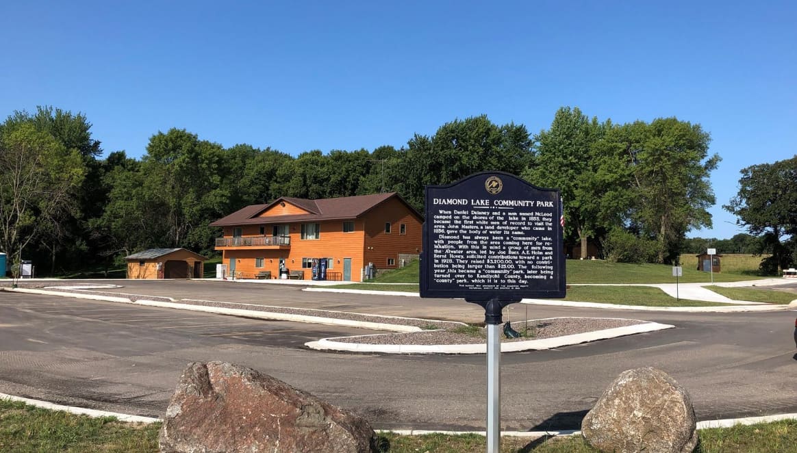 Diamond Lake County Park