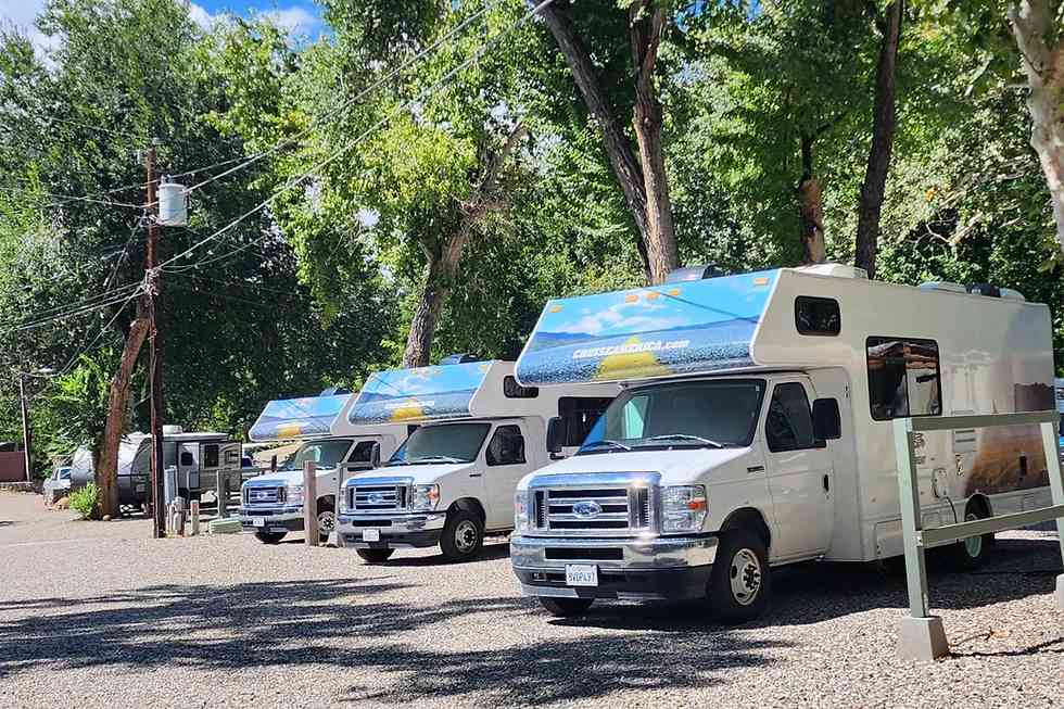 Oak Creek Mobilodge