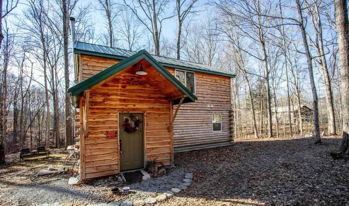 Wood duck cabin