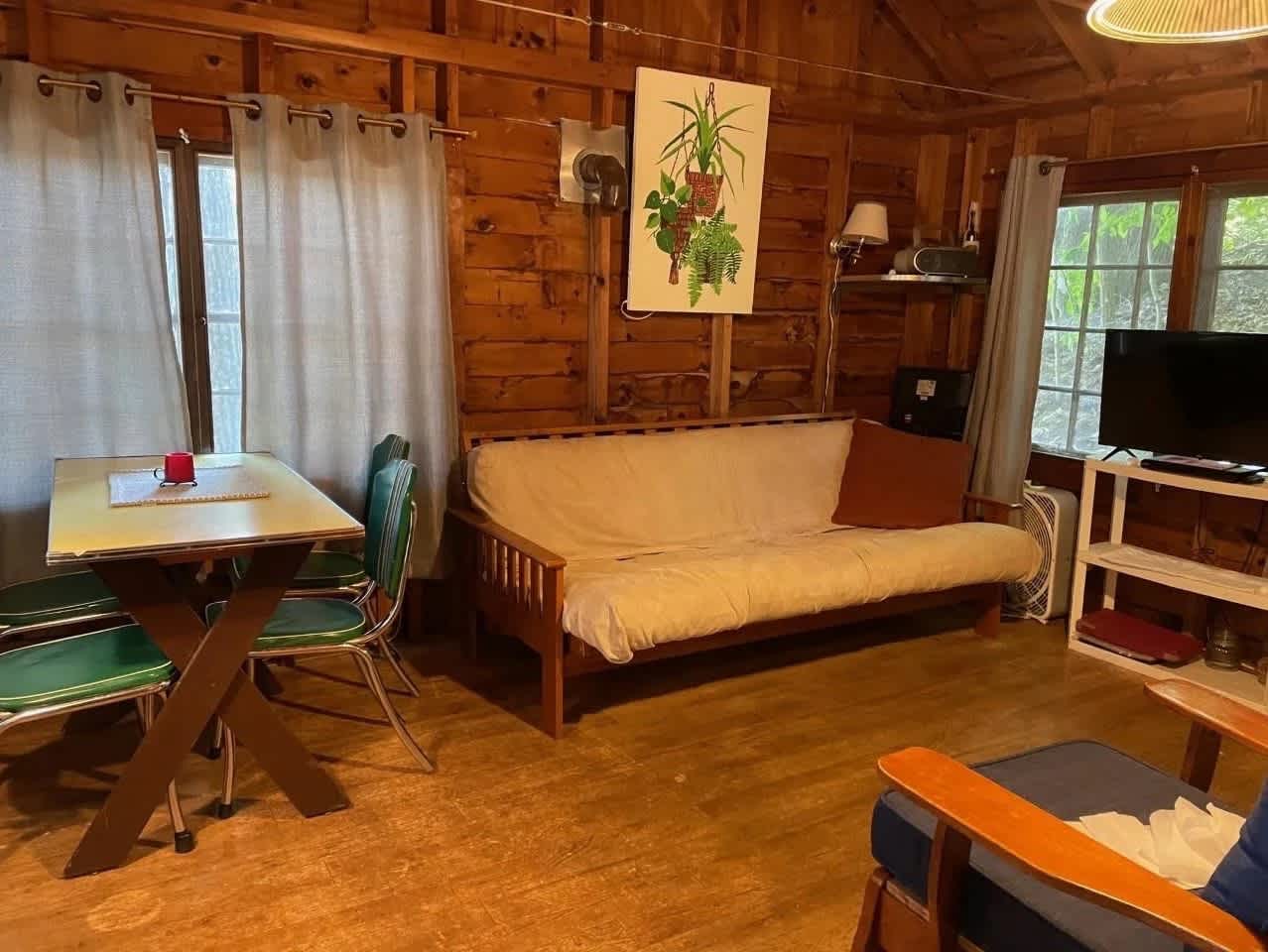 Laughing Bear Cottages