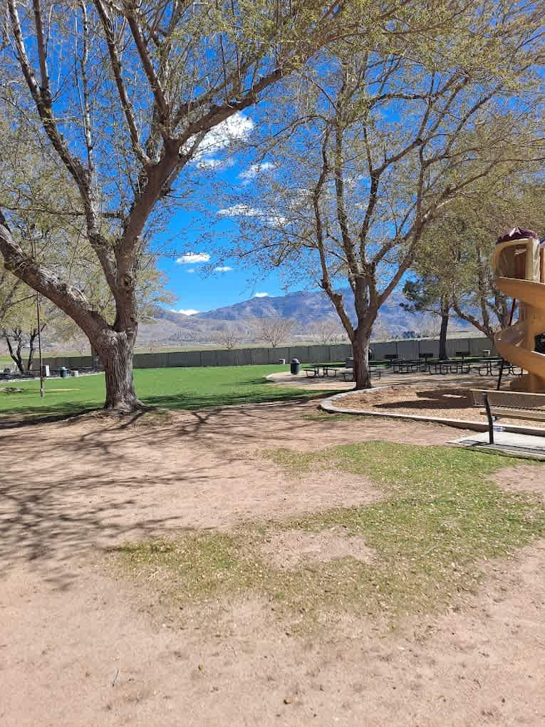 Hesperia Lake Park