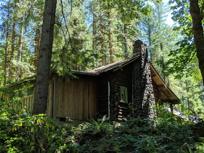 Loloma Lodge