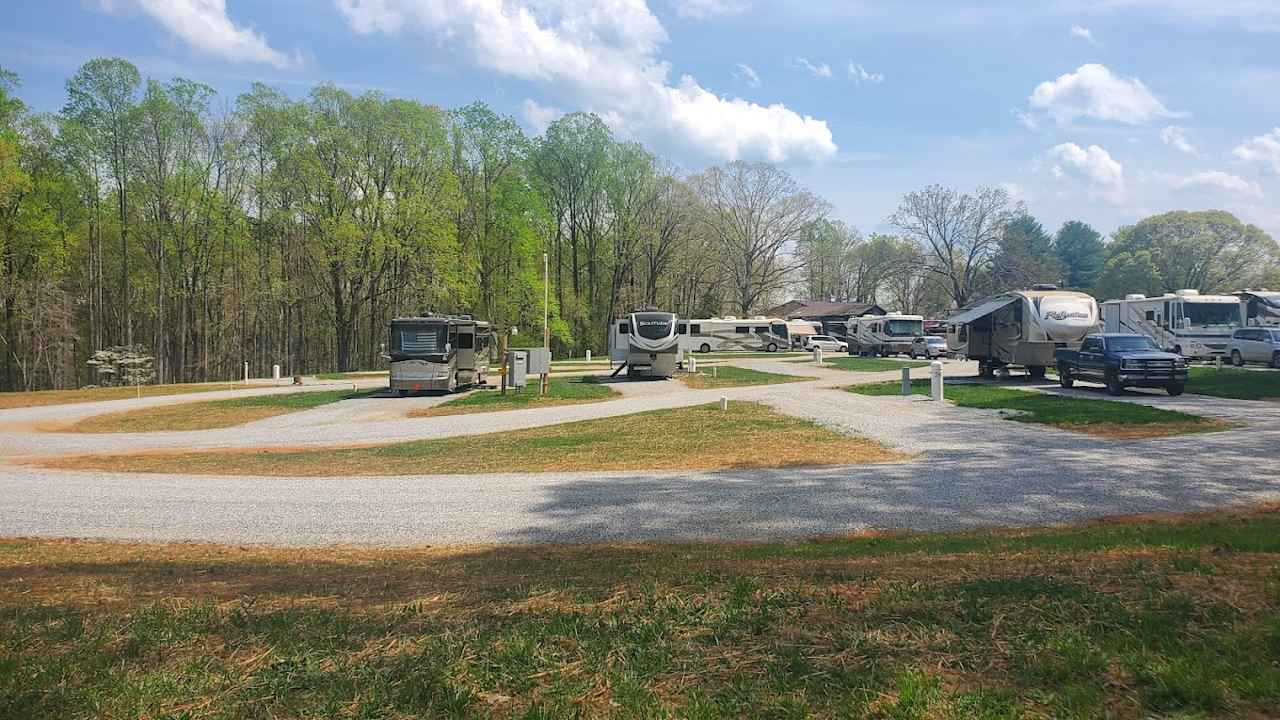 Salem Breeze RV Park