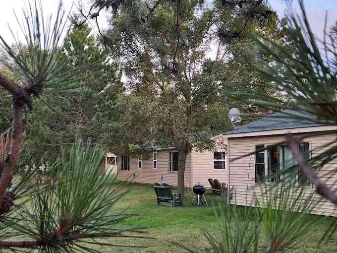Becker's Resort & Campground