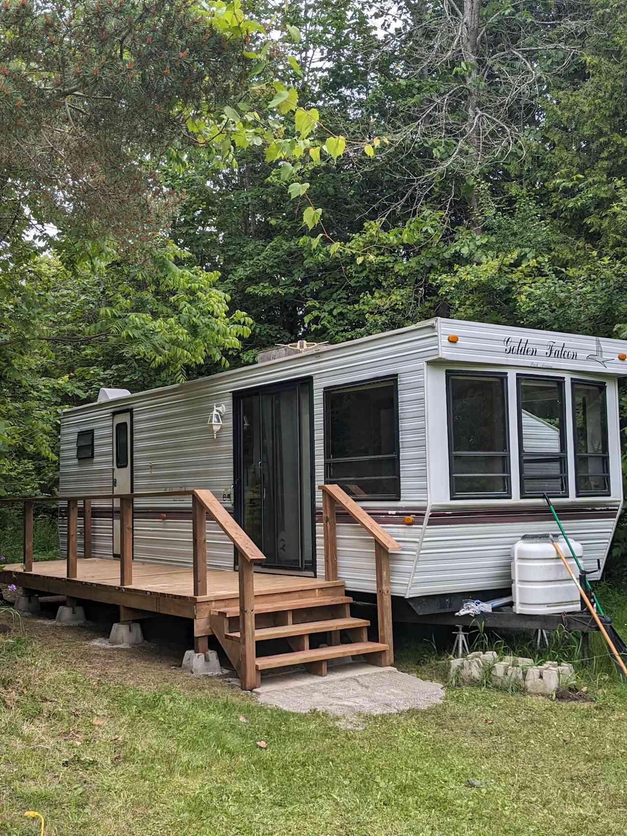 Dug's Glamping