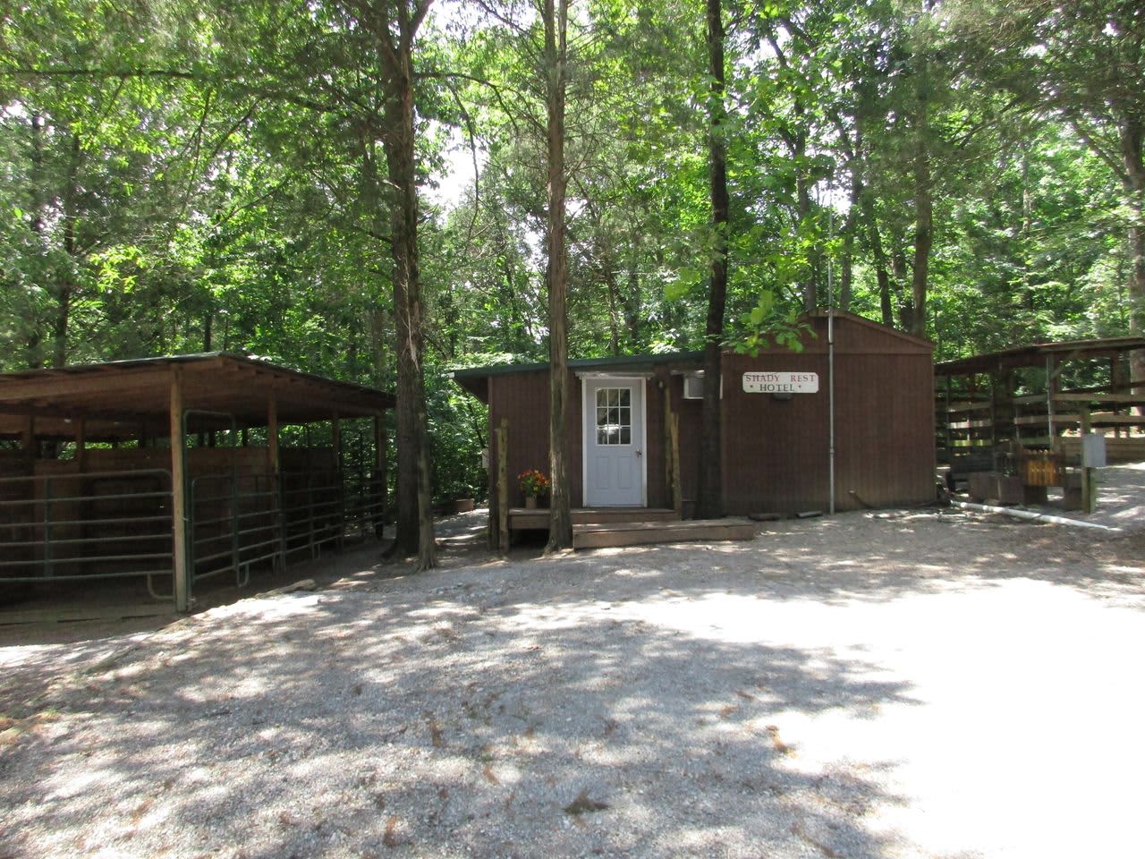 Hayes Canyon Campground