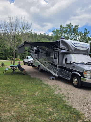 Cool Pines RV Park