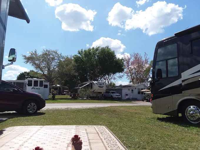 Lettuce Lake Travel Resort