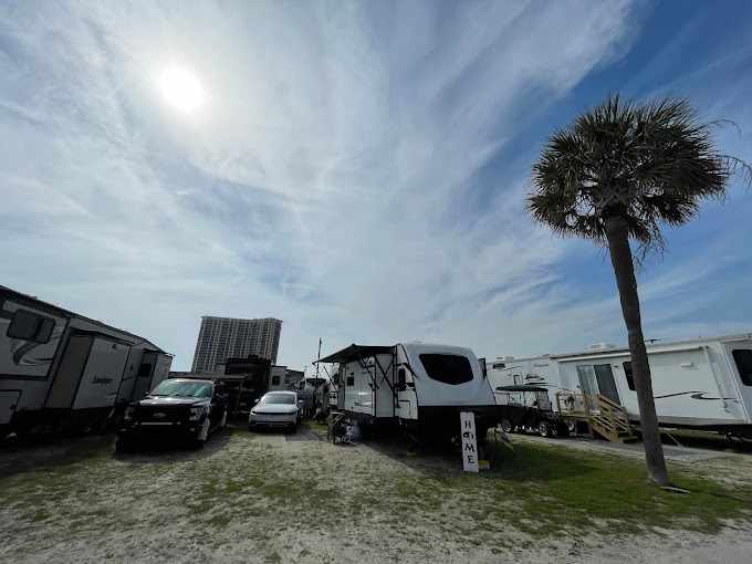 Apache Family Campground and Pier
