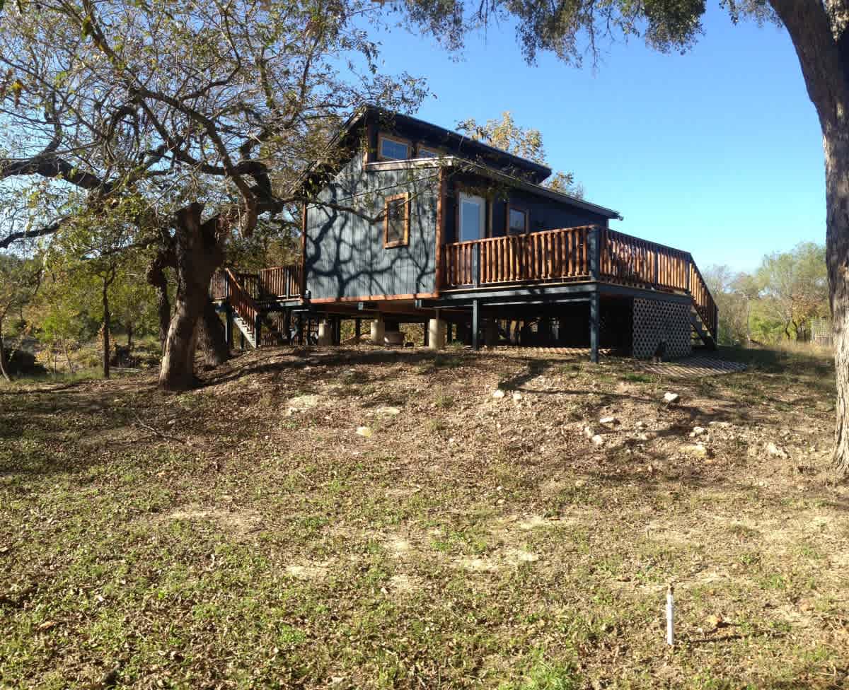 Bandera Stronghold