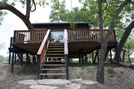 Bandera Stronghold