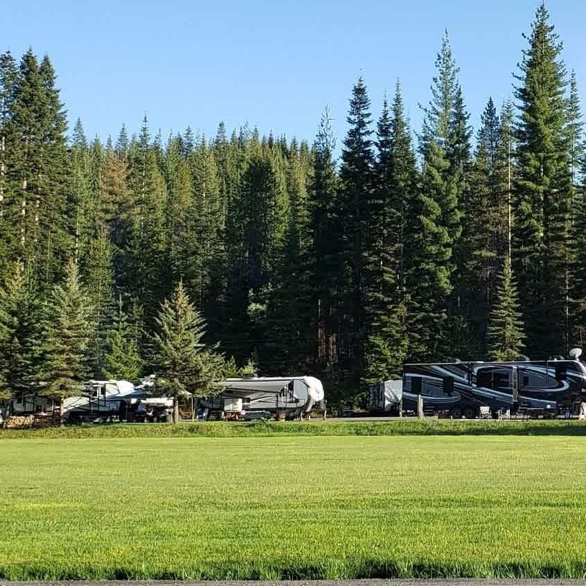 Whispering Pines RV Park