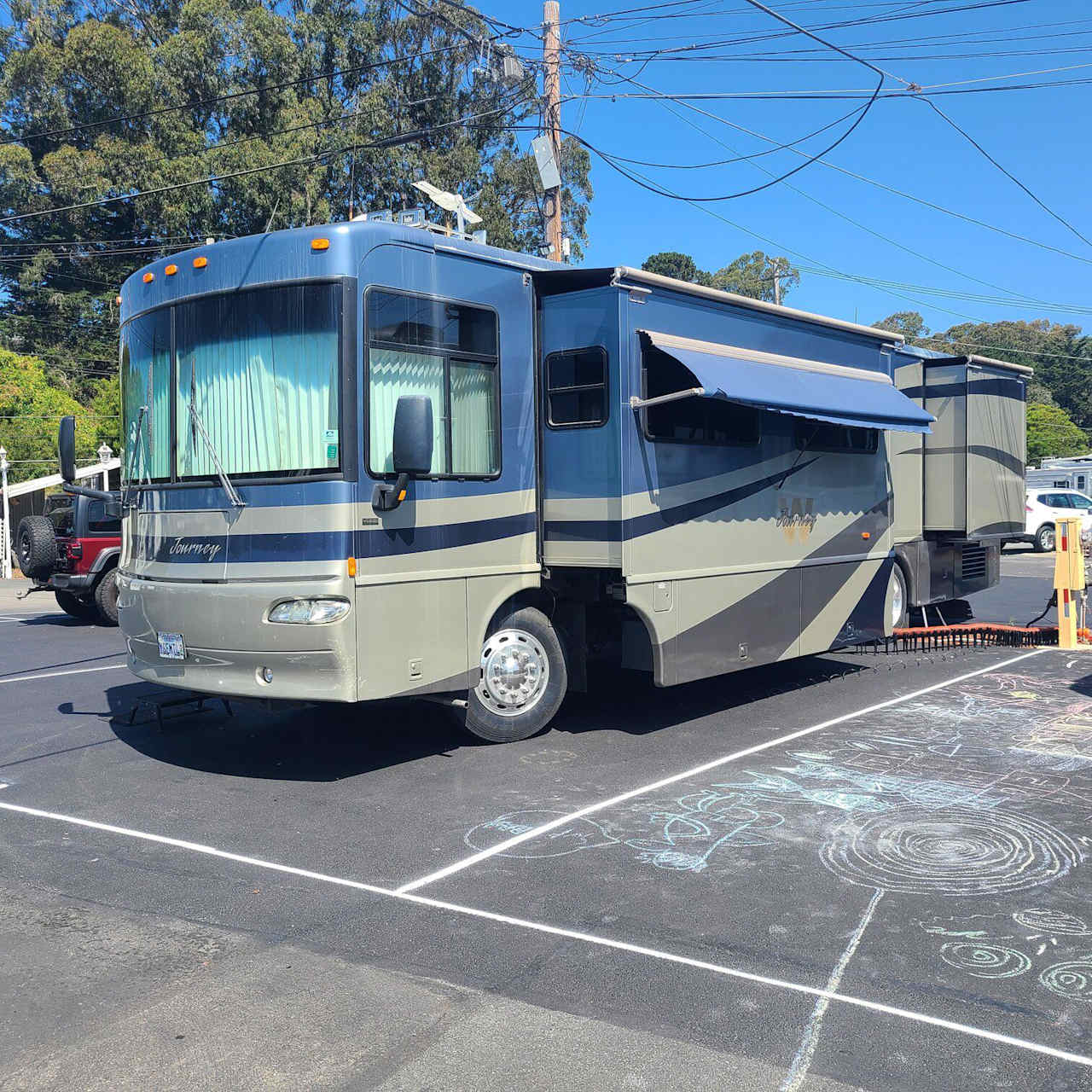 Camper Van Site 23' - 28'
