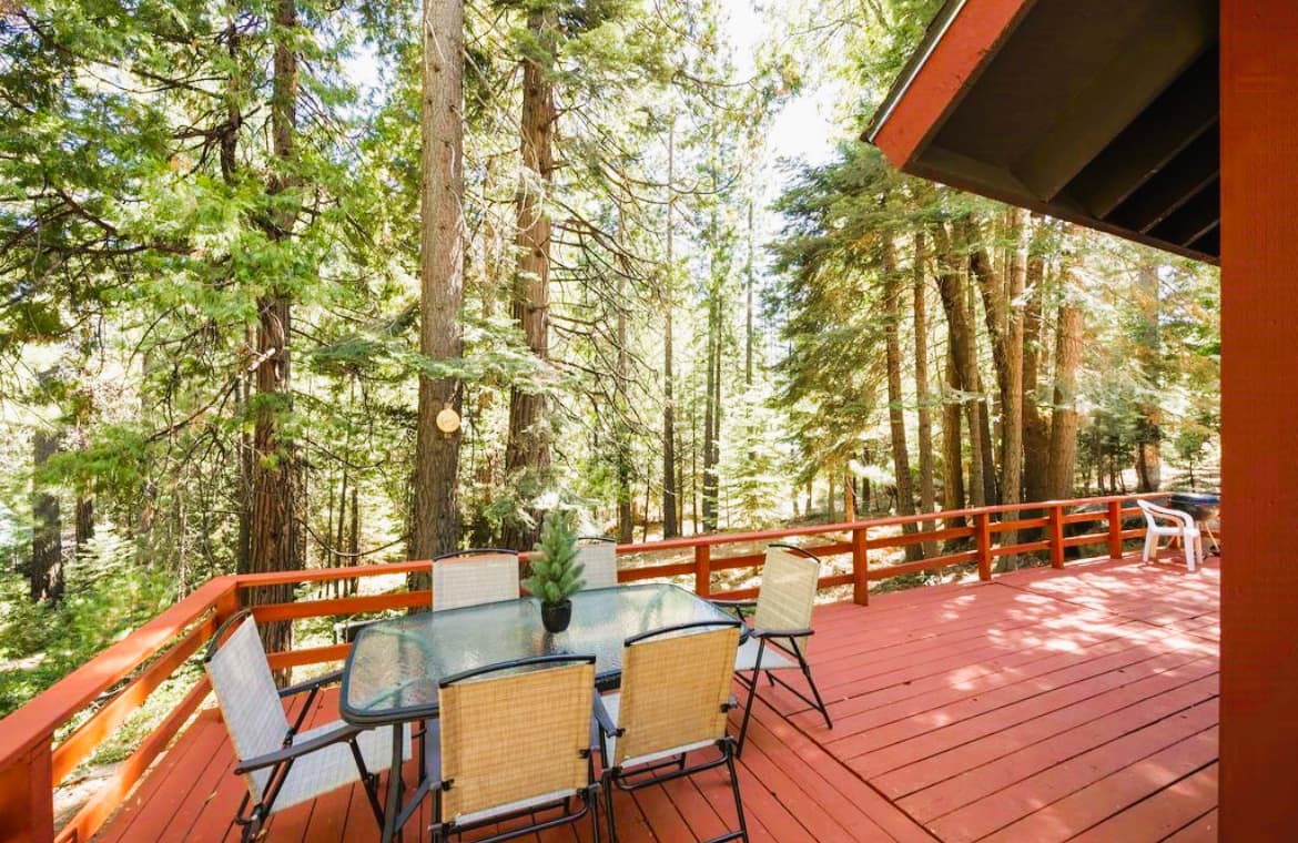 Scottlan's LostDeer Lodge