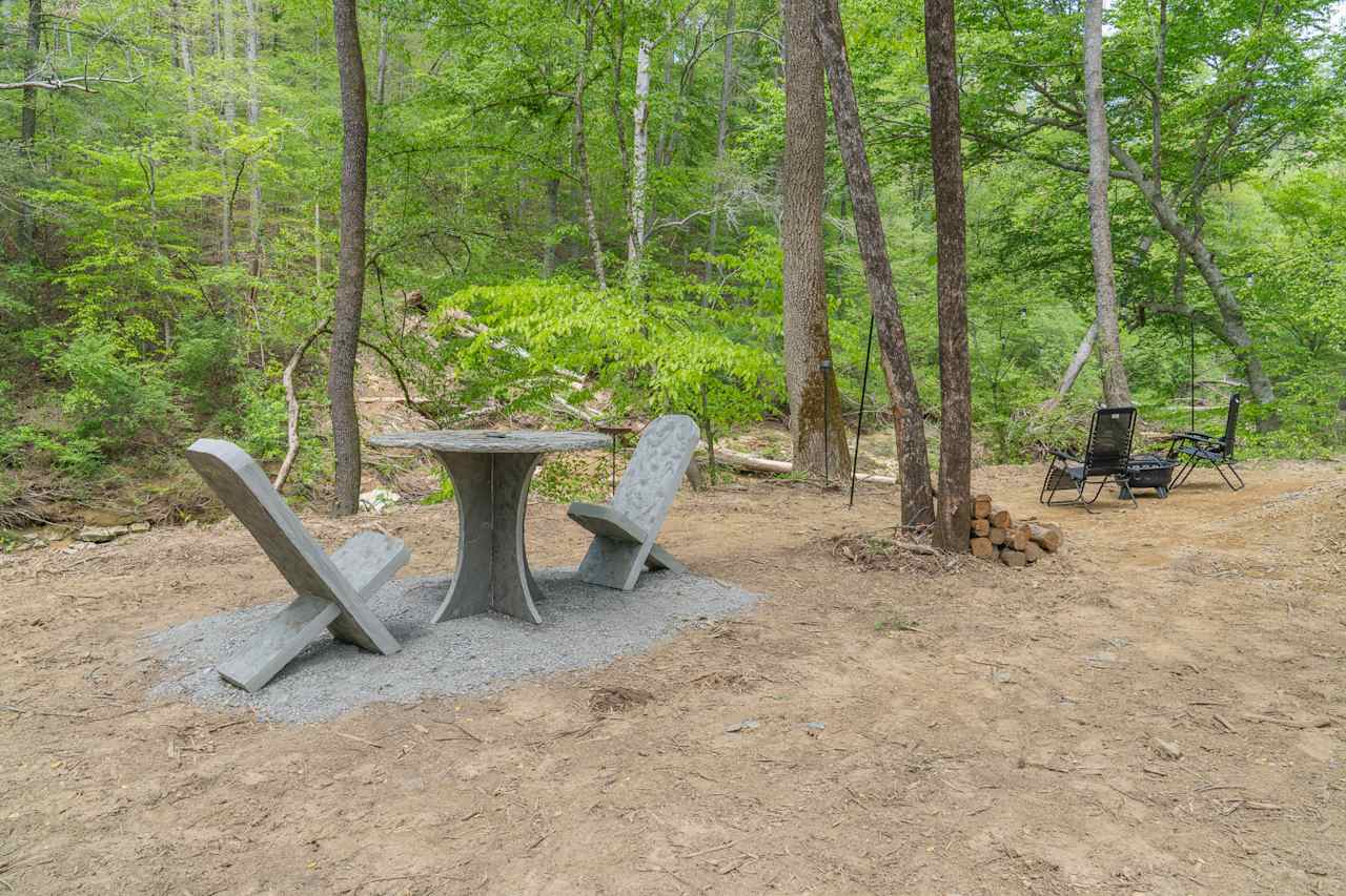 Rock Creek Retreat & Ventures