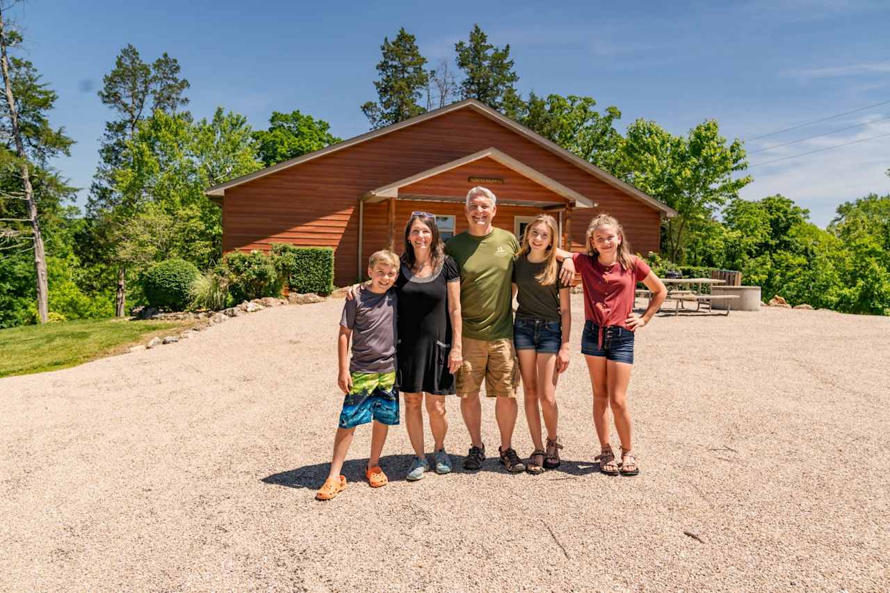 Huzzah Valley Resort