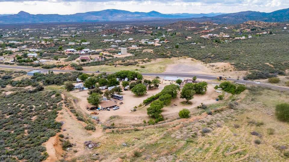 Burro RV Park / Nowhere AZ - Hipcamp in Wilhoit, Arizona