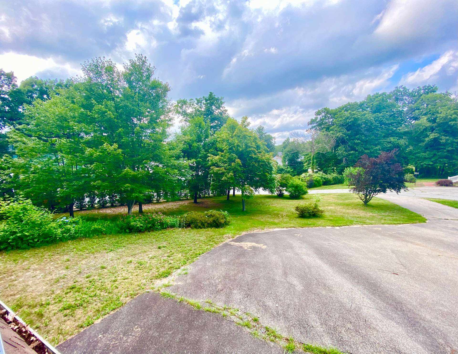 Peaceful Retreat & 5 Car Garage Hipcamp in Dudley, Massachusetts