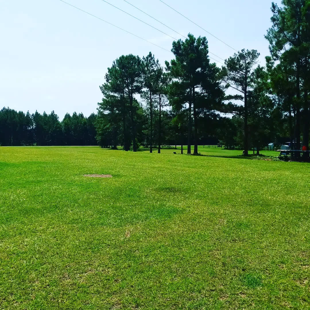 Armstrong Estates Serene Hipcamp in Greensboro,